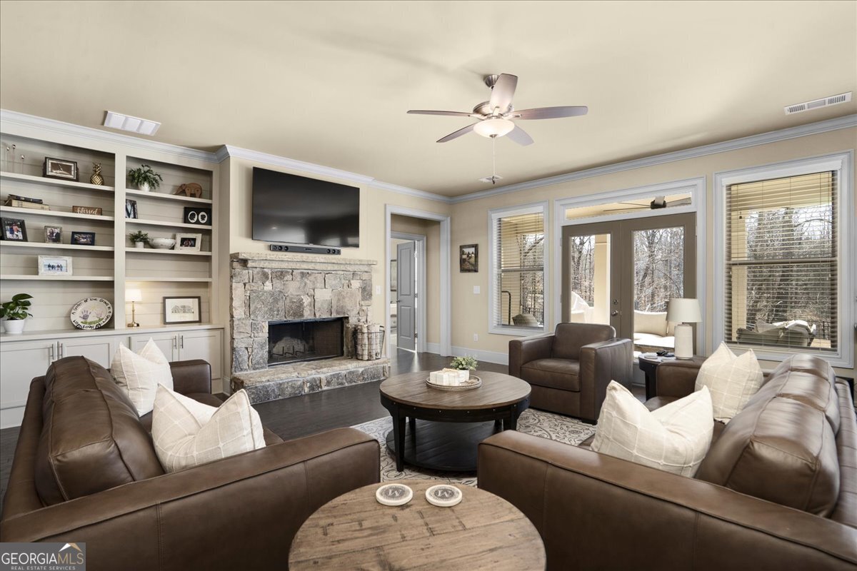 309 Sterling Lake Way