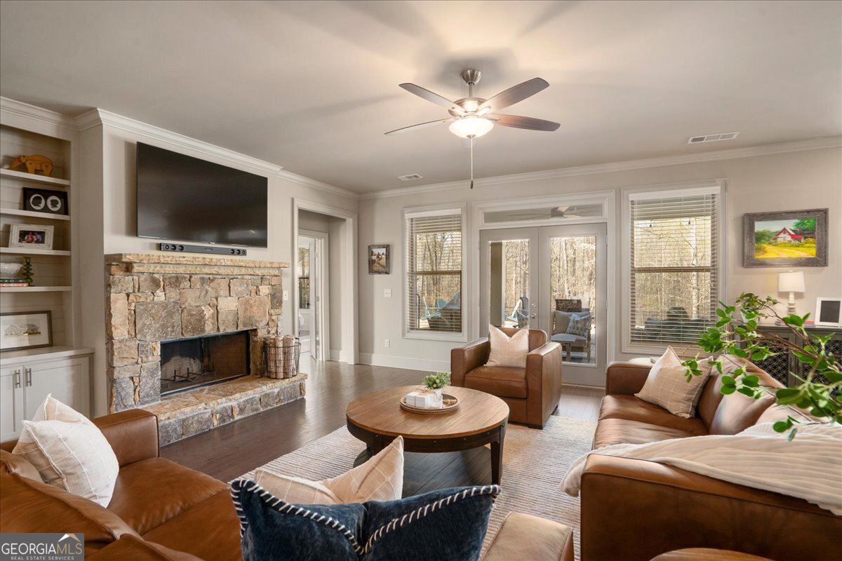 309 Sterling Lake Way