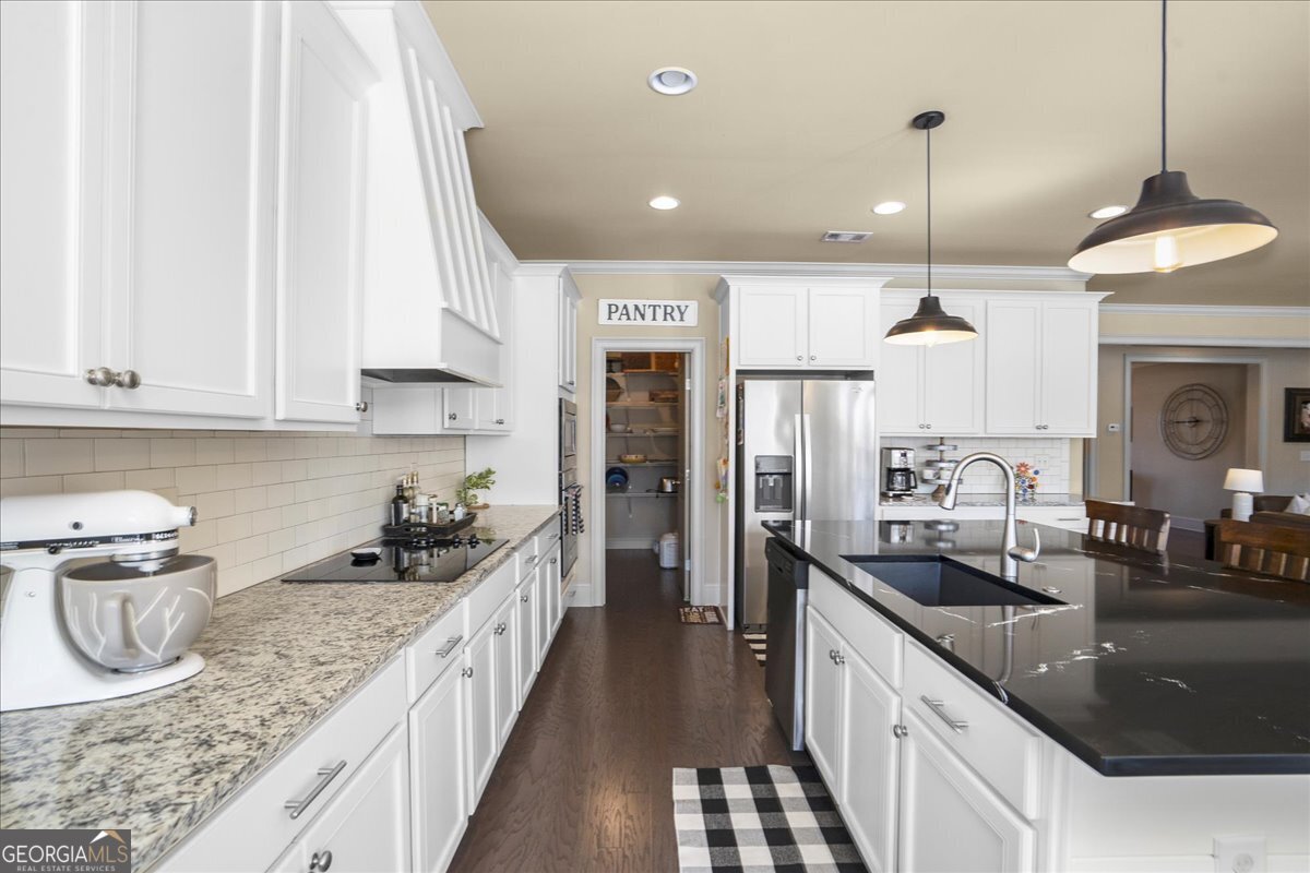 309 Sterling Lake Way