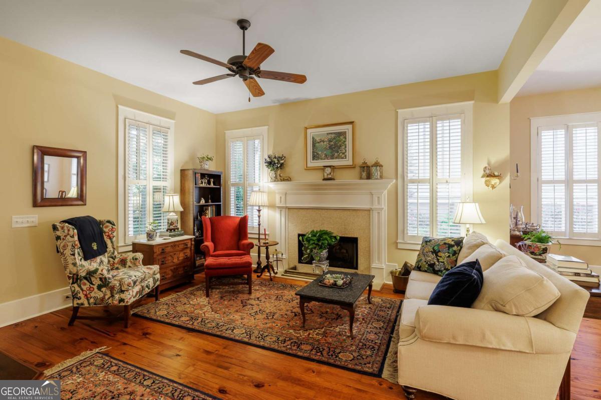 3 Oak Grove Road