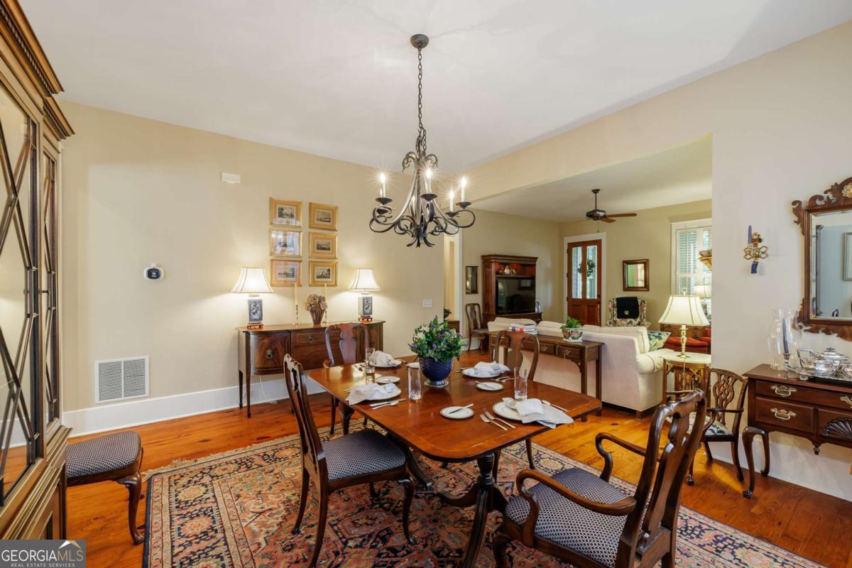 3 Oak Grove Road