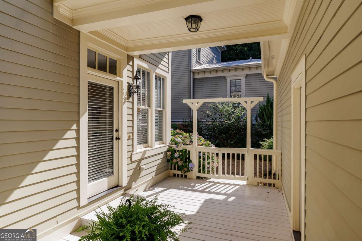 3 Oak Grove Road