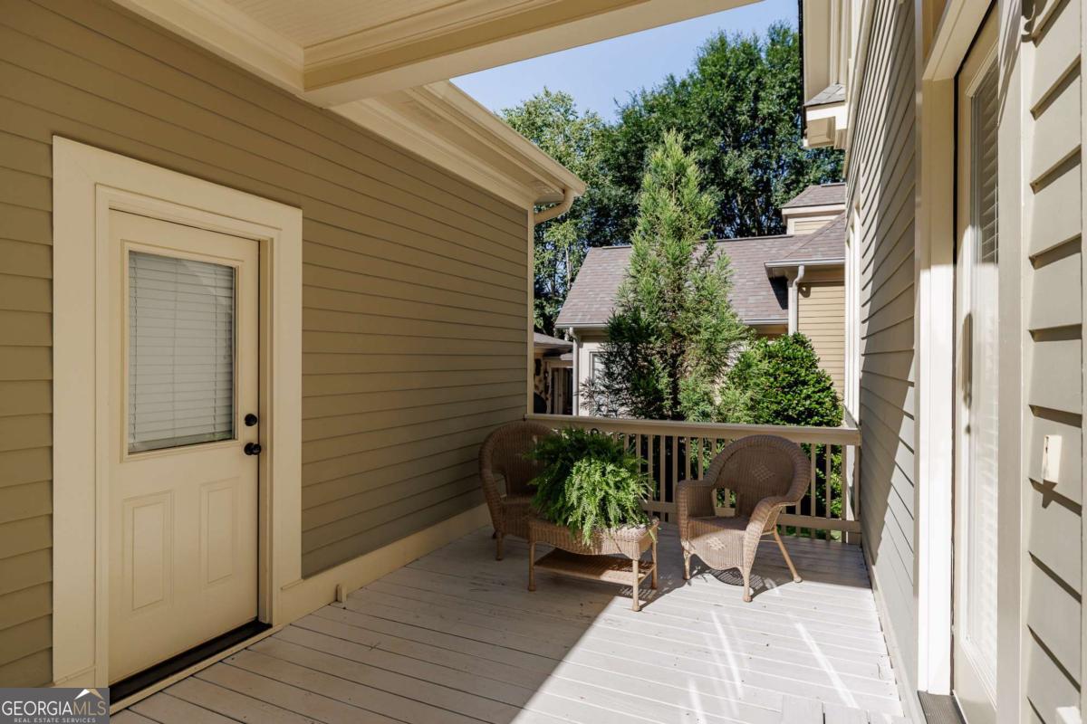 3 Oak Grove Road