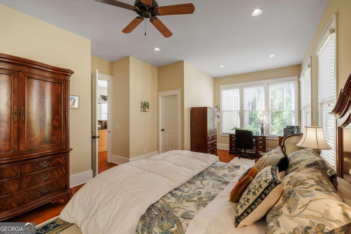 3 Oak Grove Road