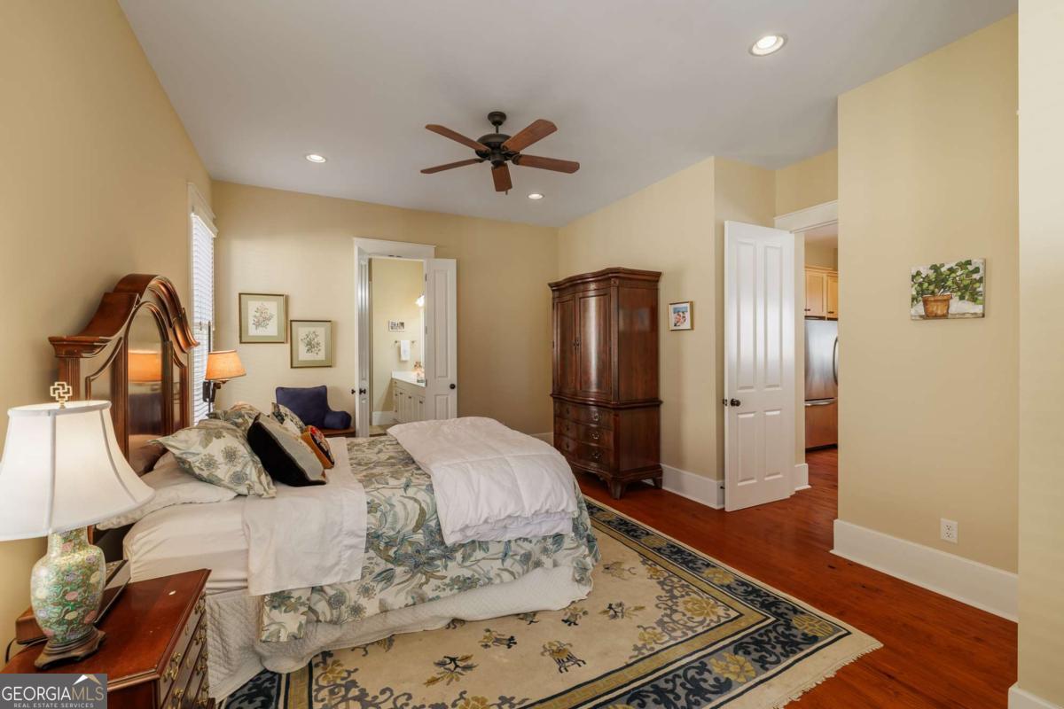 3 Oak Grove Road