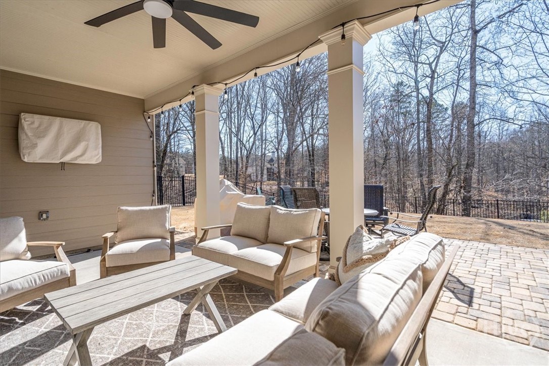 309 Sterling Lake Way