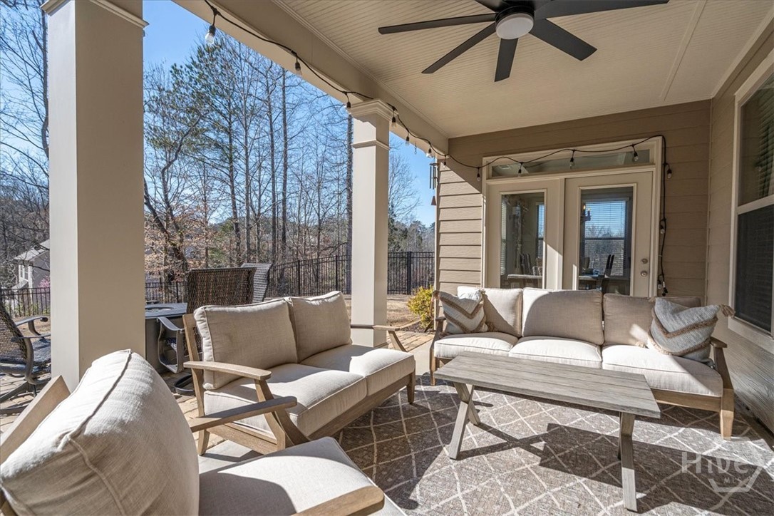 309 Sterling Lake Way