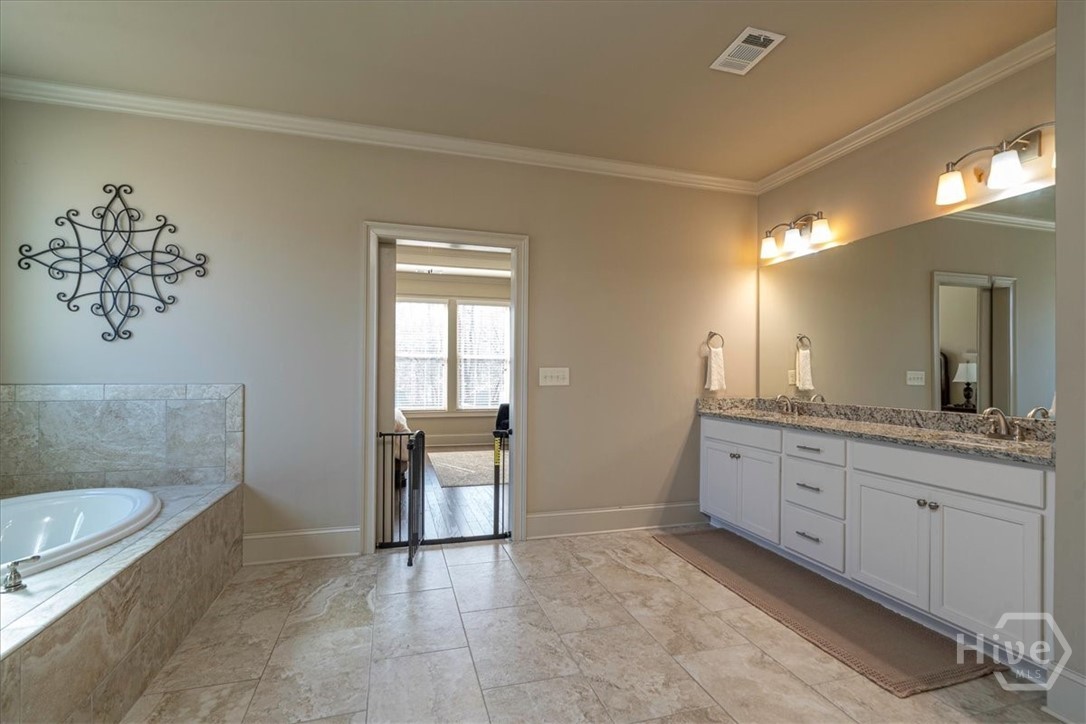 309 Sterling Lake Way