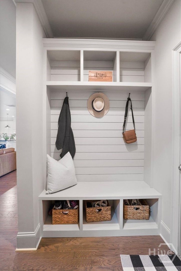 309 Sterling Lake Way