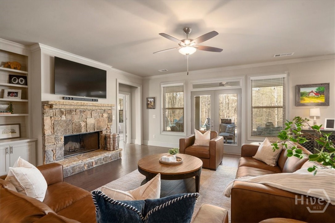 309 Sterling Lake Way