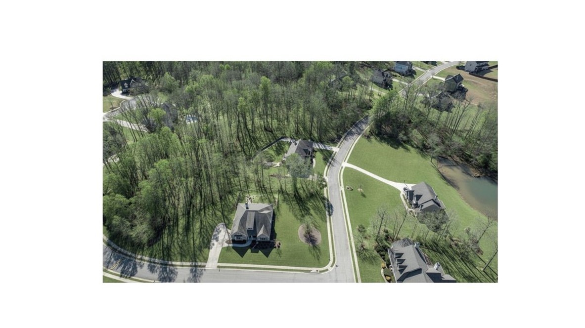 309 Sterling Lake Way