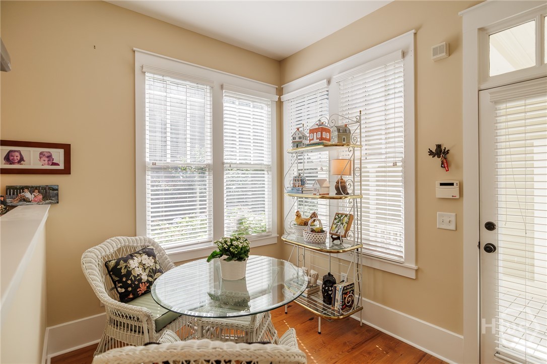 3 Oak Grove Road