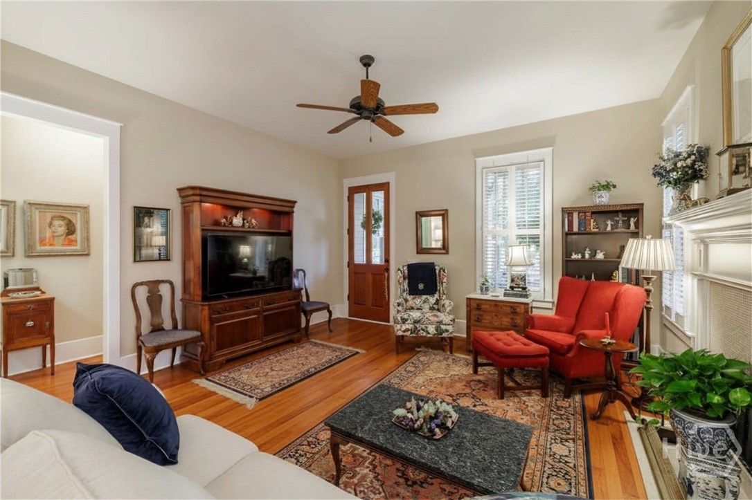 3 Oak Grove Road