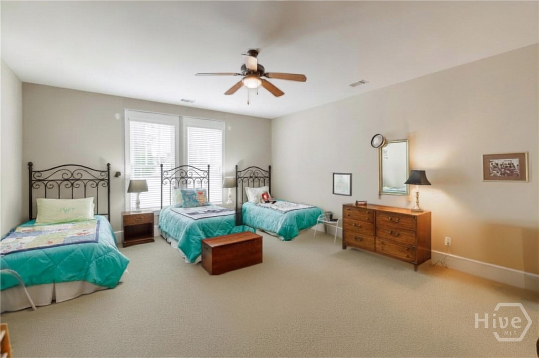 3 Oak Grove Road