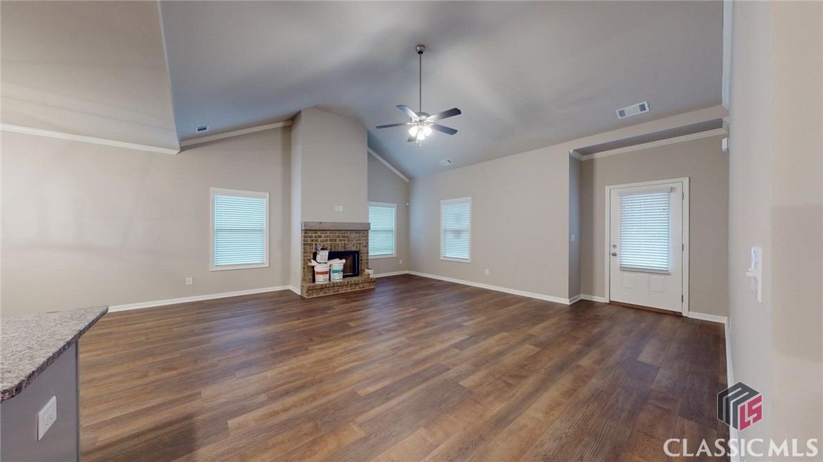 402 Sunset Drive