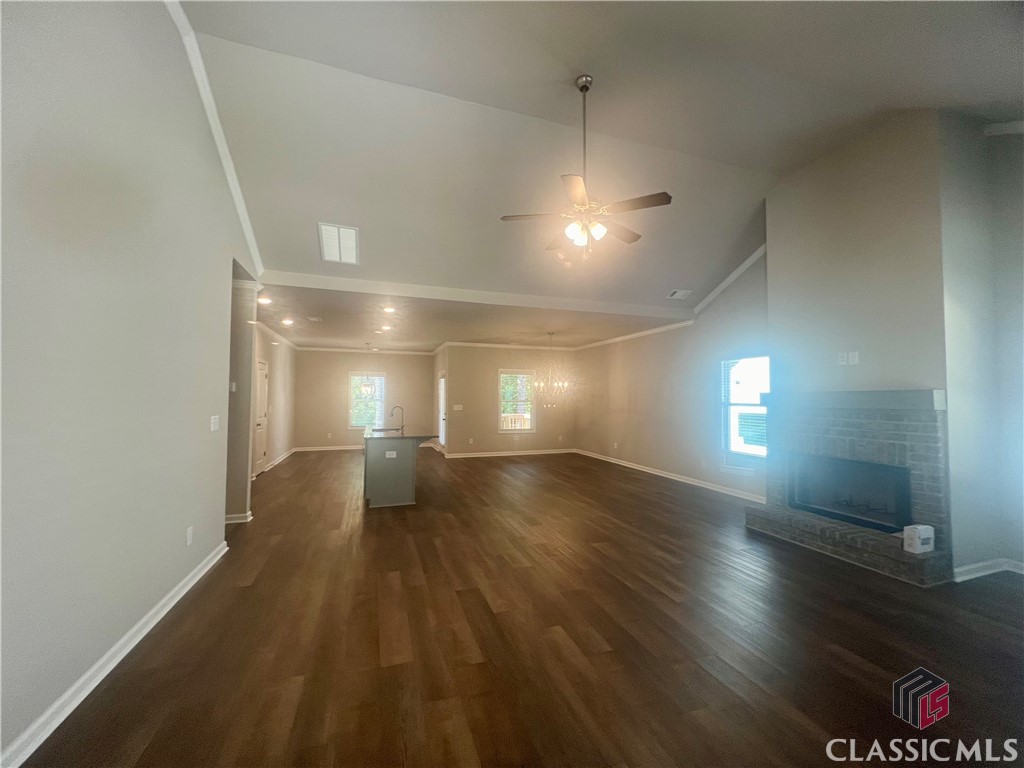 402 Sunset Drive