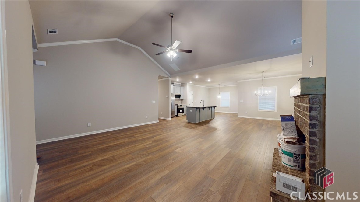 402 Sunset Drive