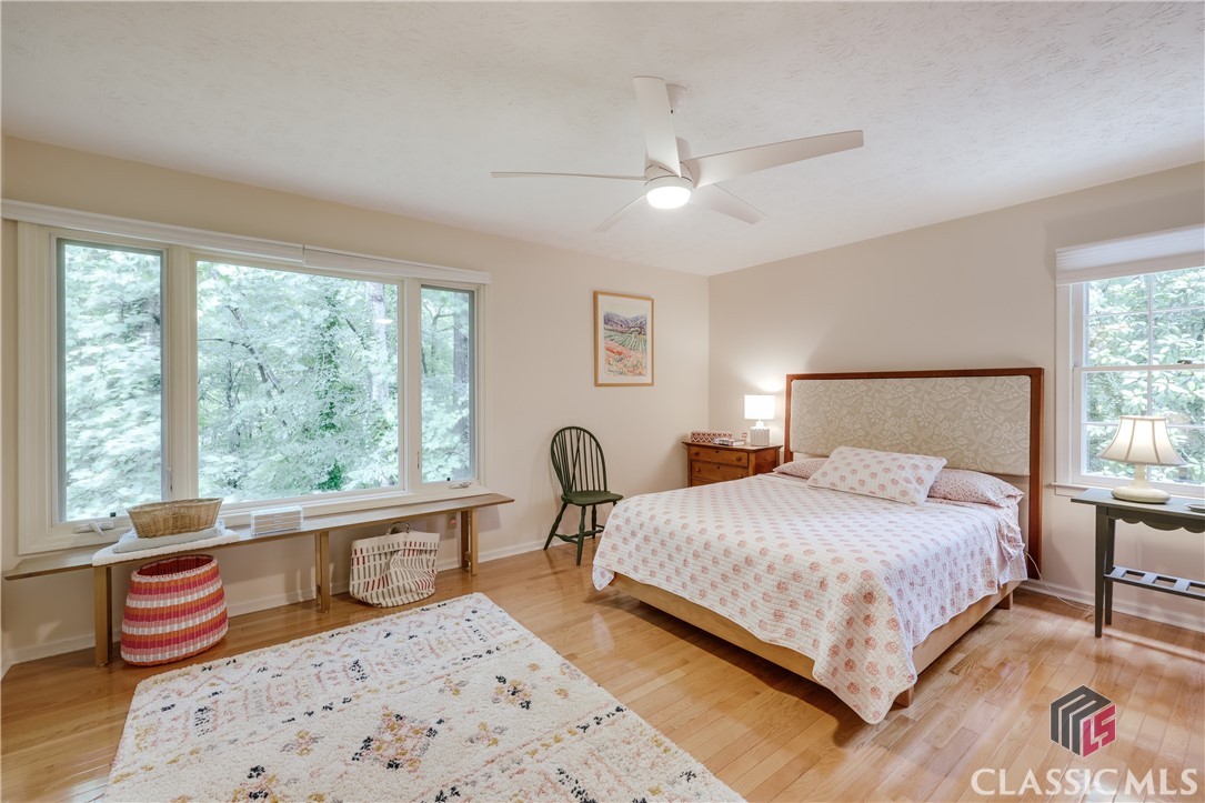 375 St George Drive