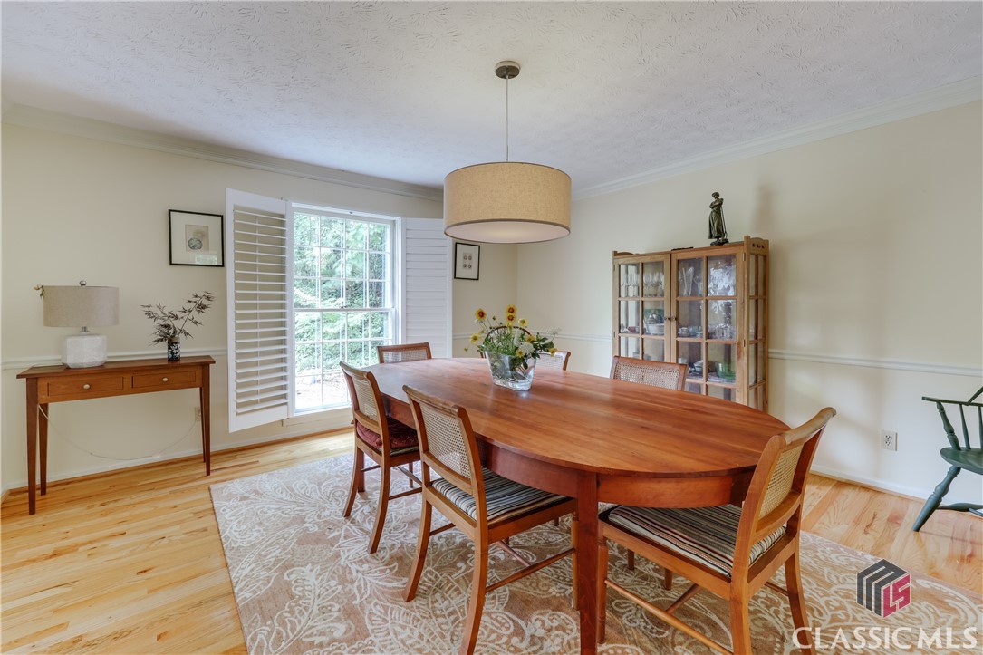 375 St George Drive