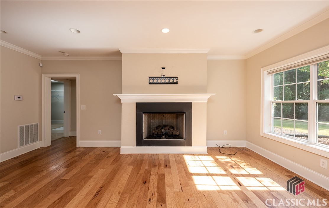 1193 Bracken Court