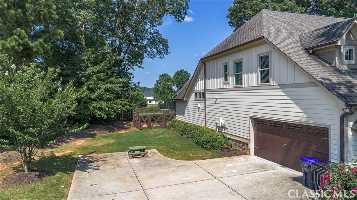 112 Sterling Lake