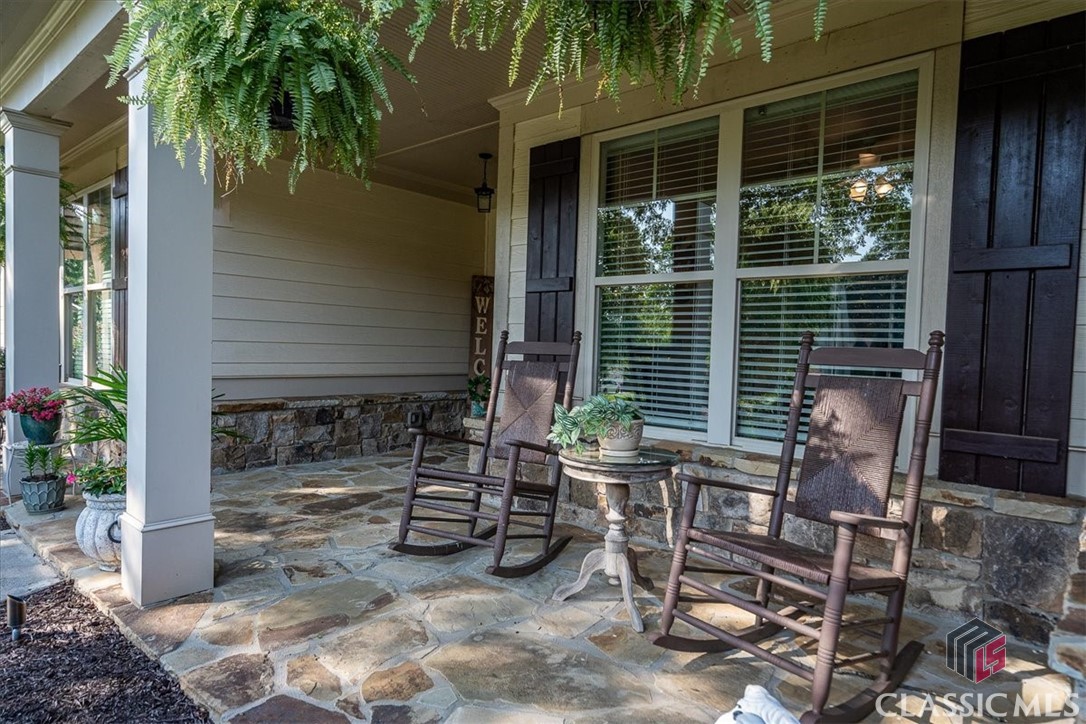 112 Sterling Lake