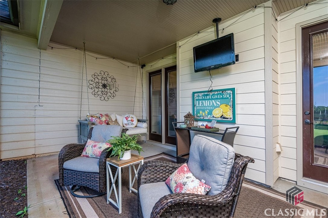 112 Sterling Lake