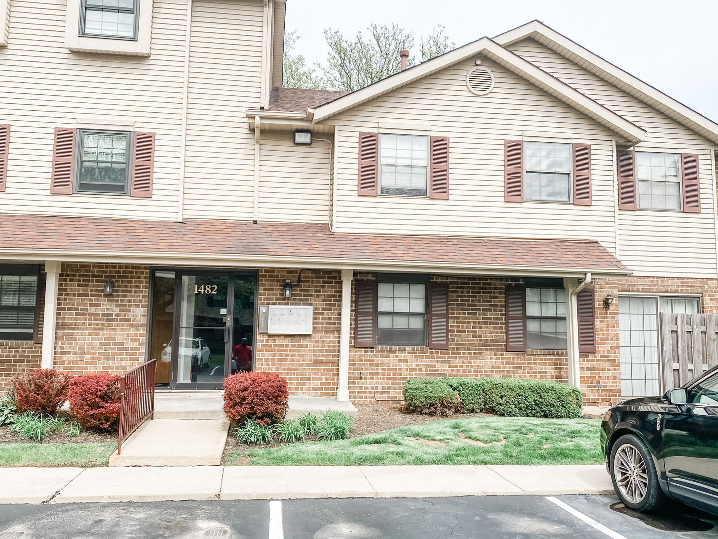 1482 W Jefferson Avenue Unit: E