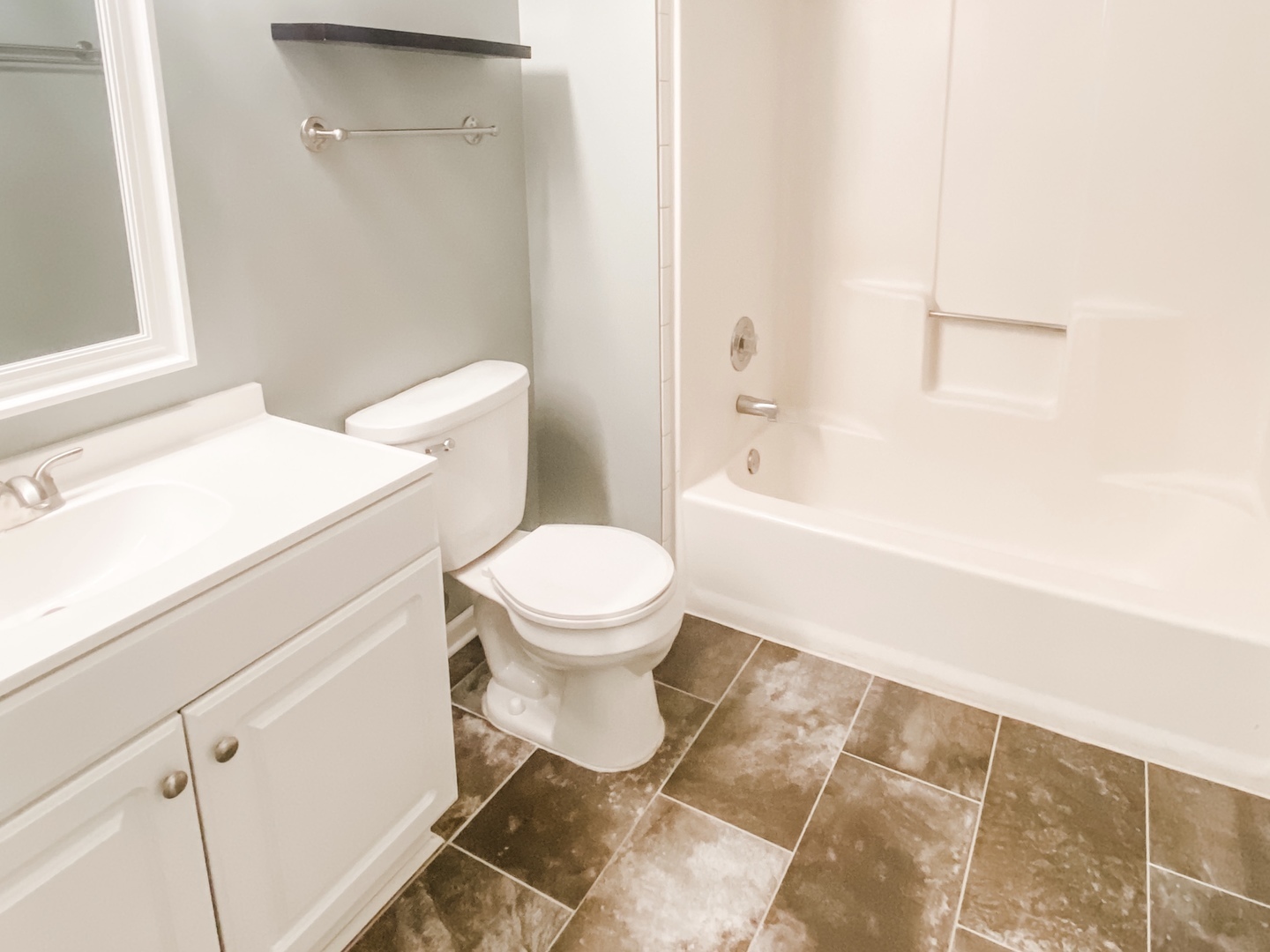 1482 W Jefferson Avenue Unit: E