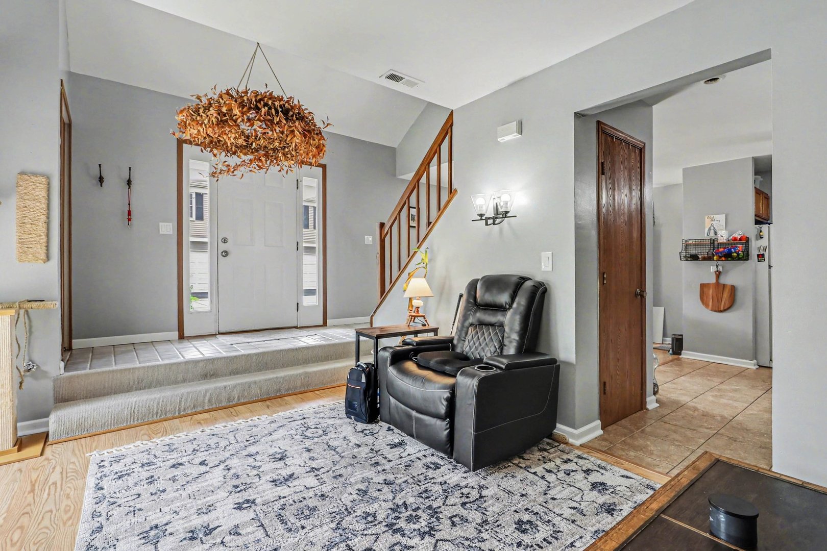 2S750 Grove Lane Unit: 23-C