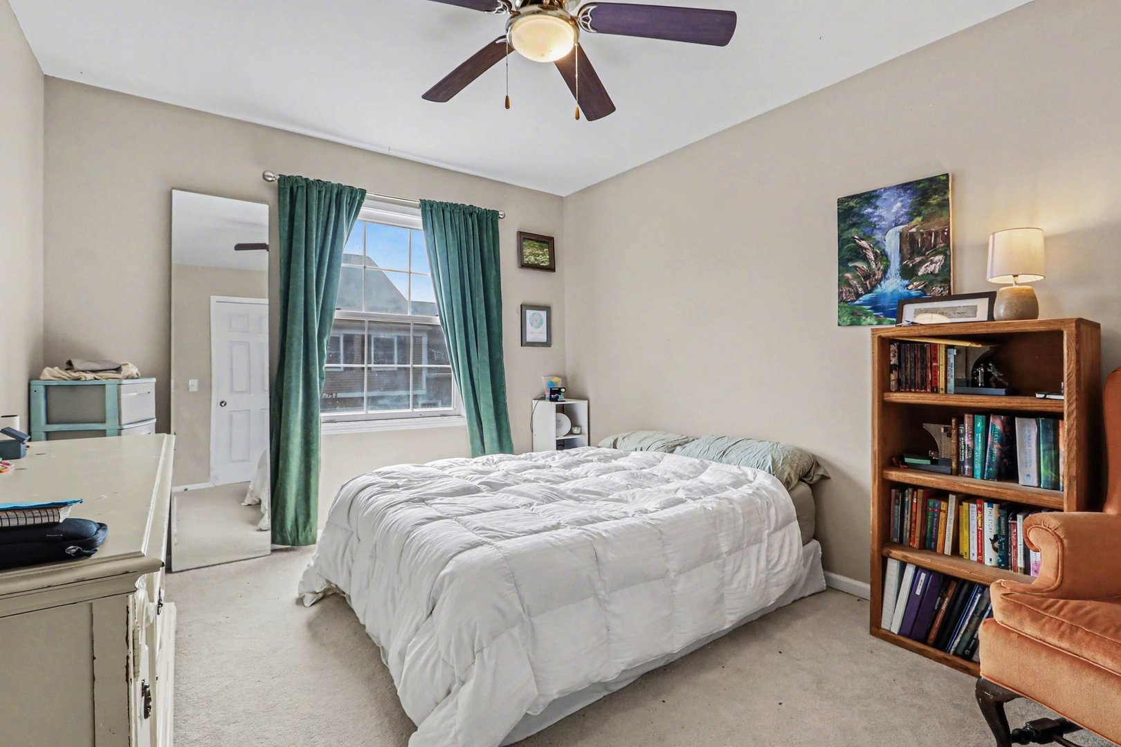 2S750 Grove Lane Unit: 23-C