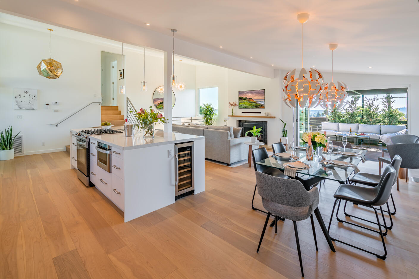 3137 Lucinda Lane
