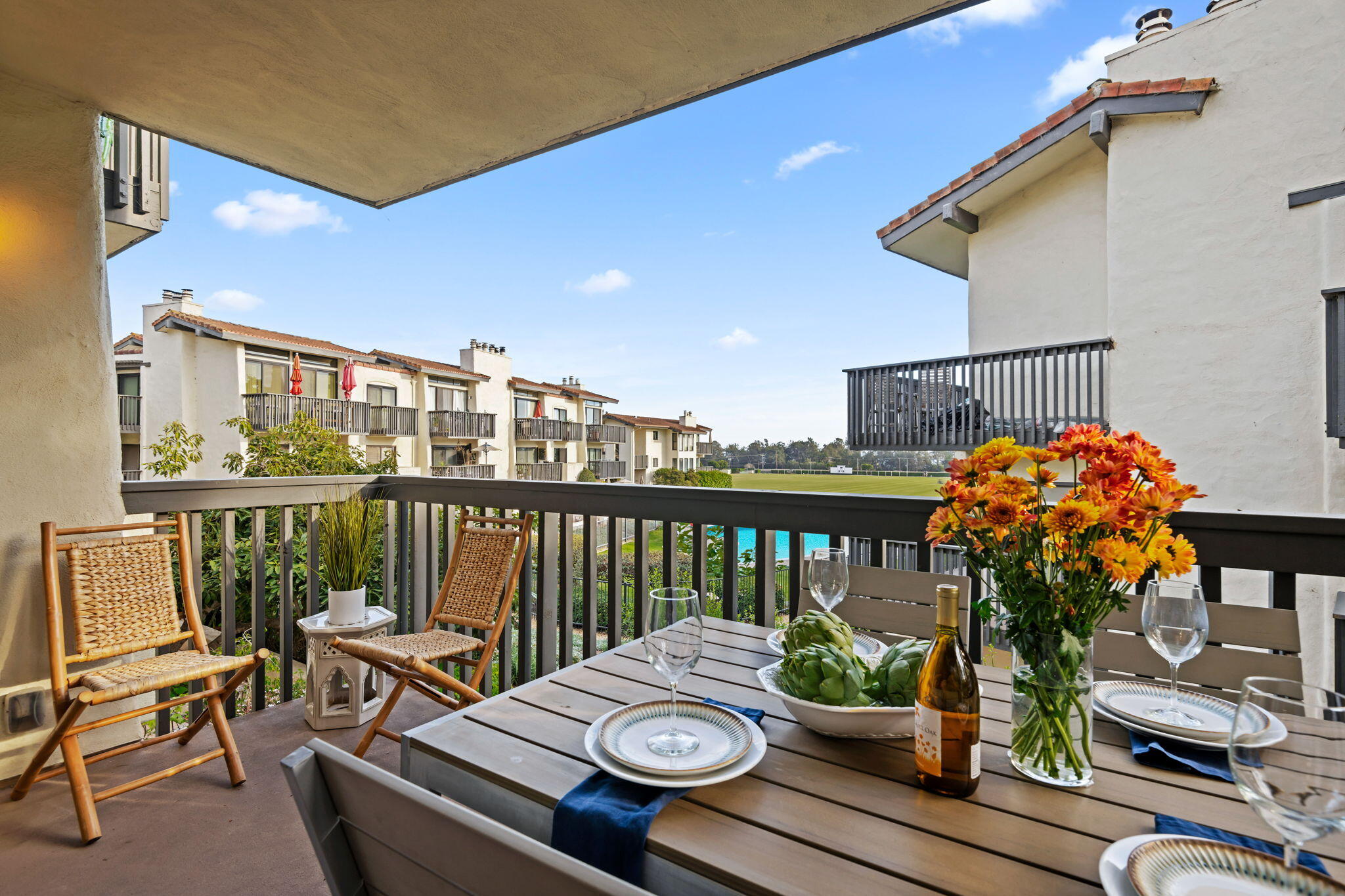 3375 Foothill Road, 723