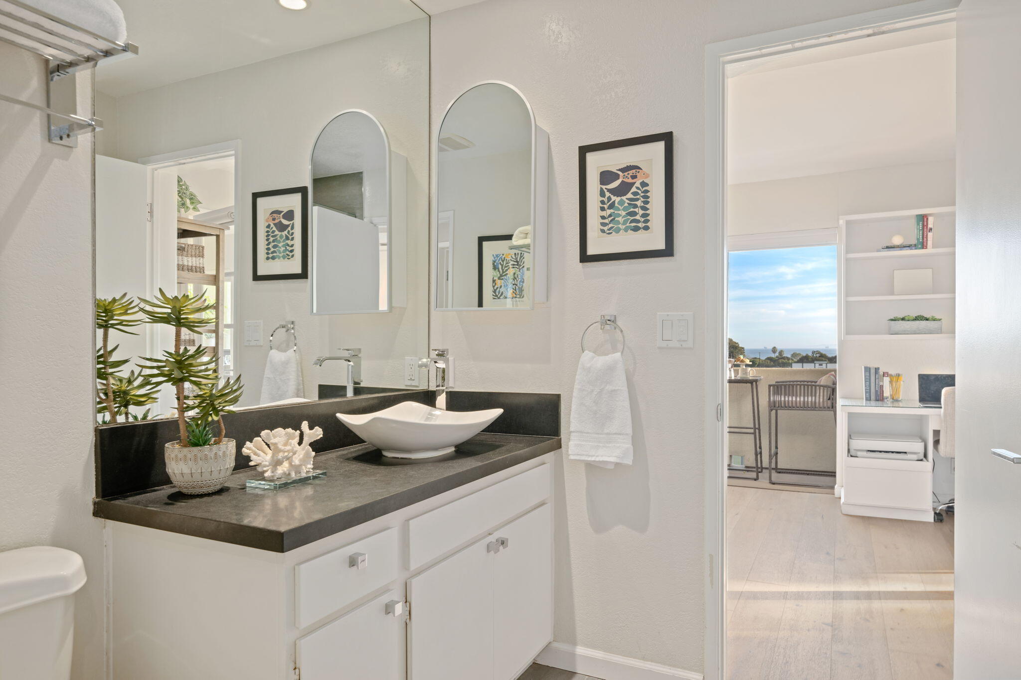 3375 Foothill Road, 723