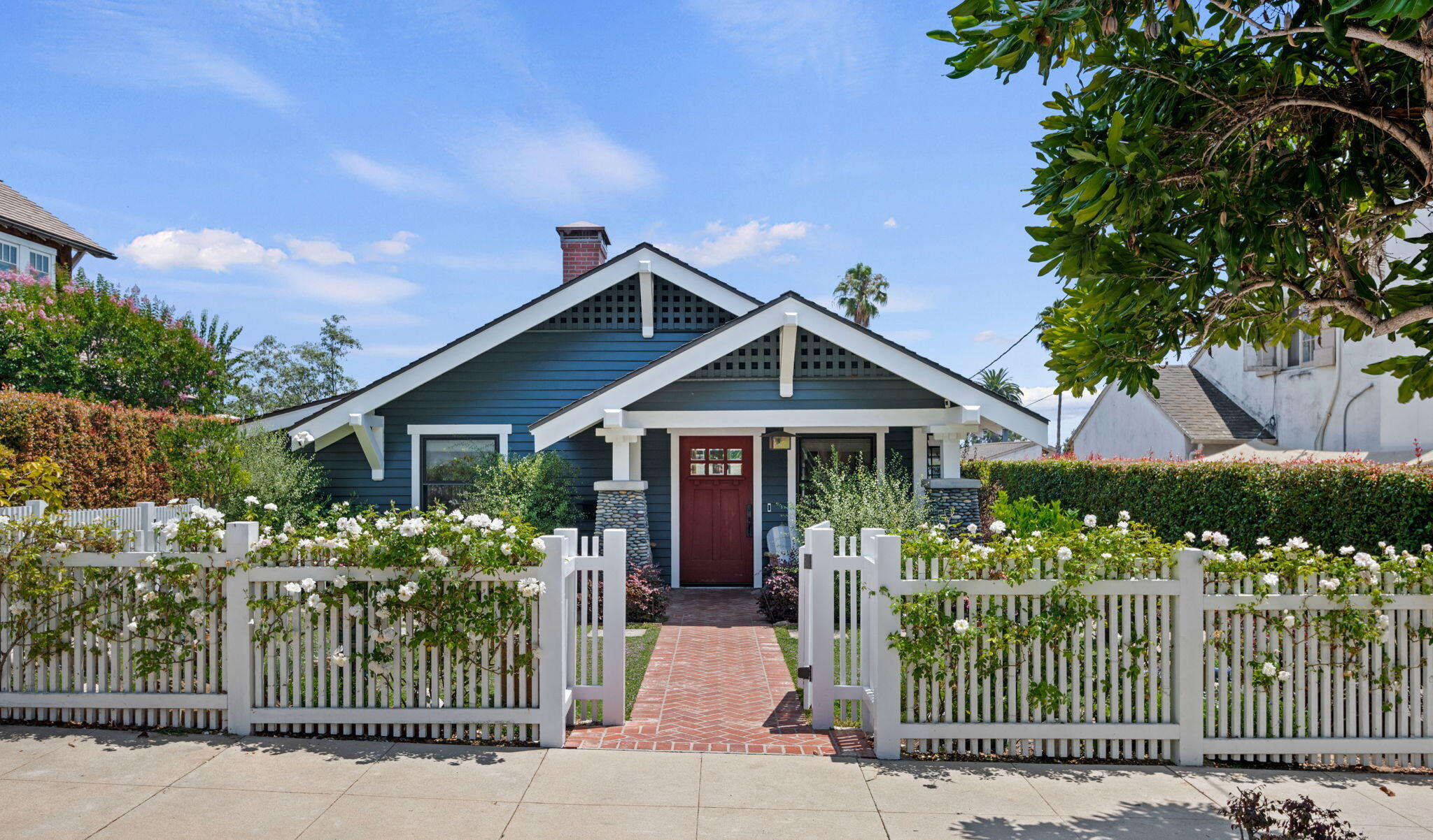 328 E Padre Street