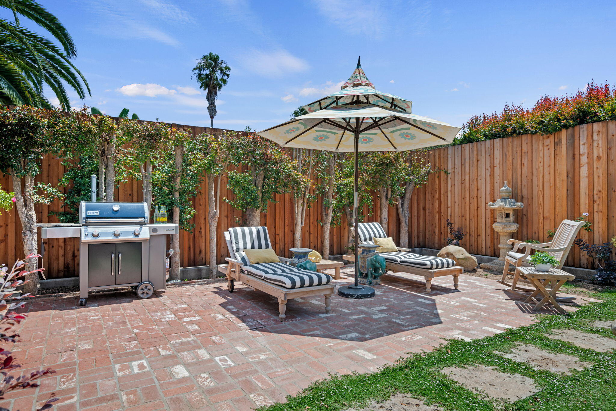 328 E Padre Street