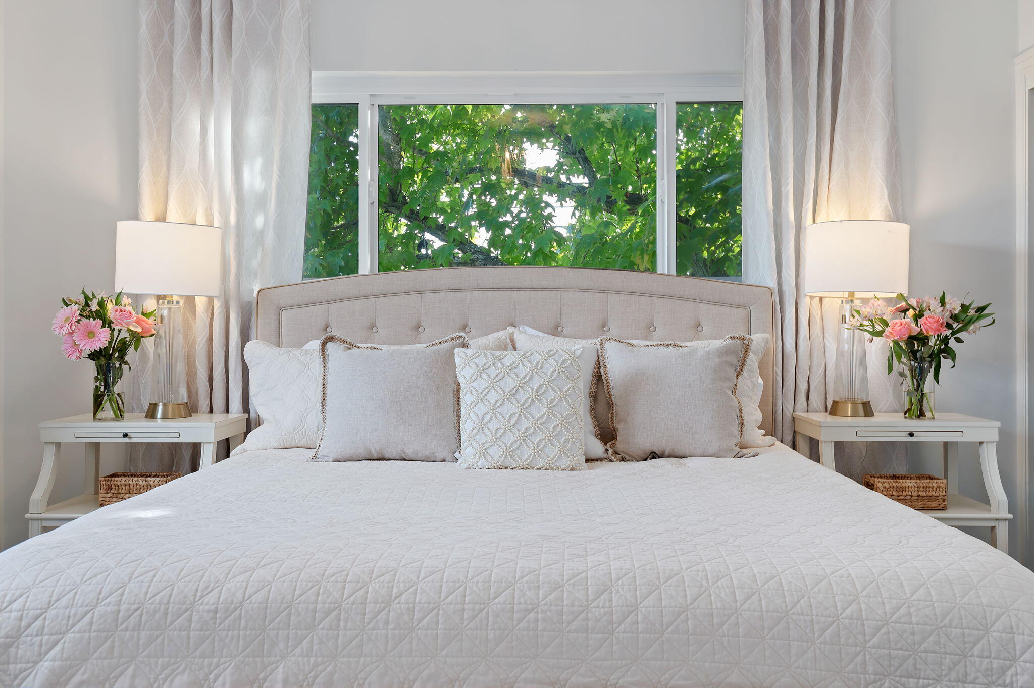 1476 Crestline Drive