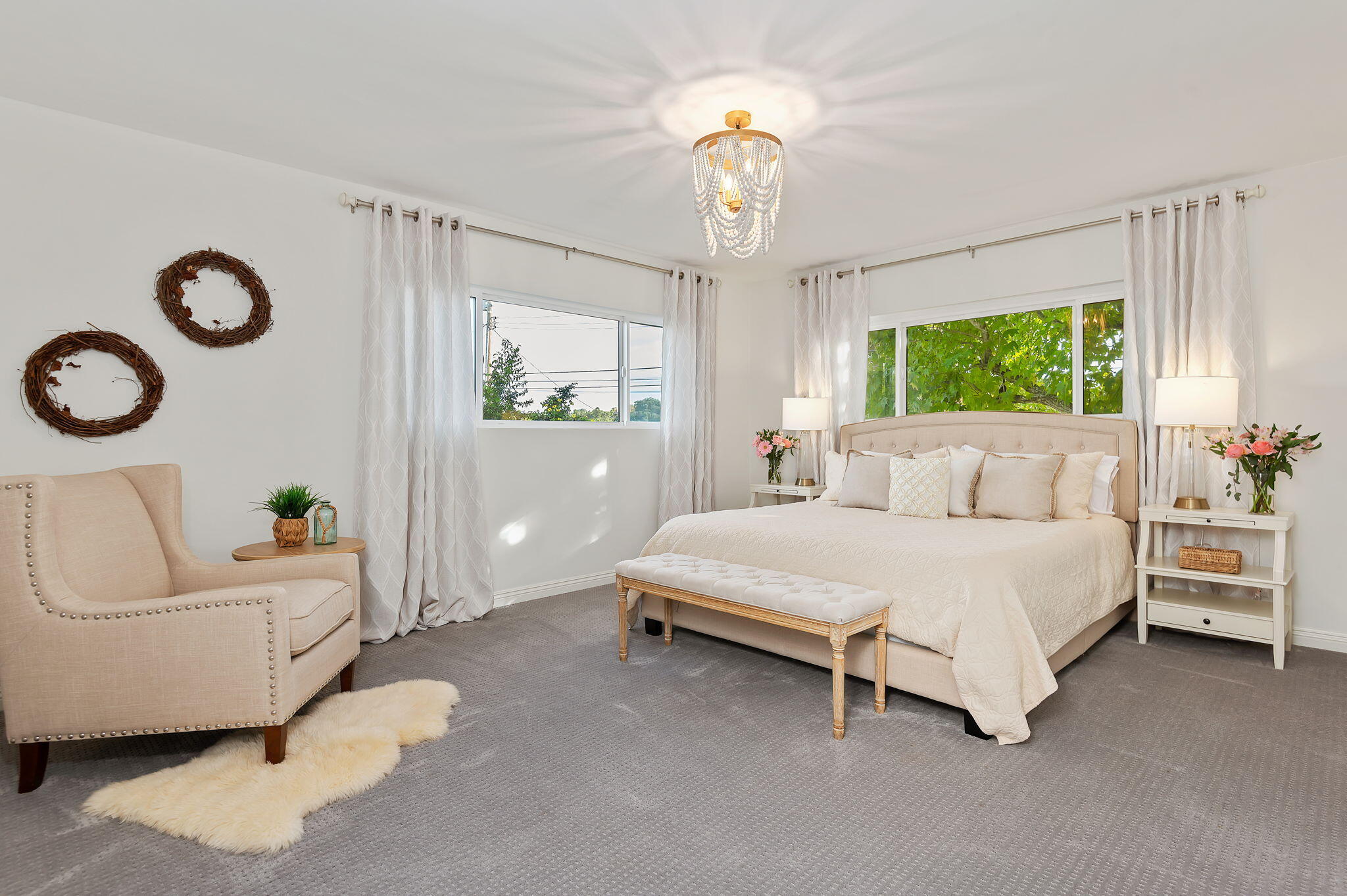 1476 Crestline Drive