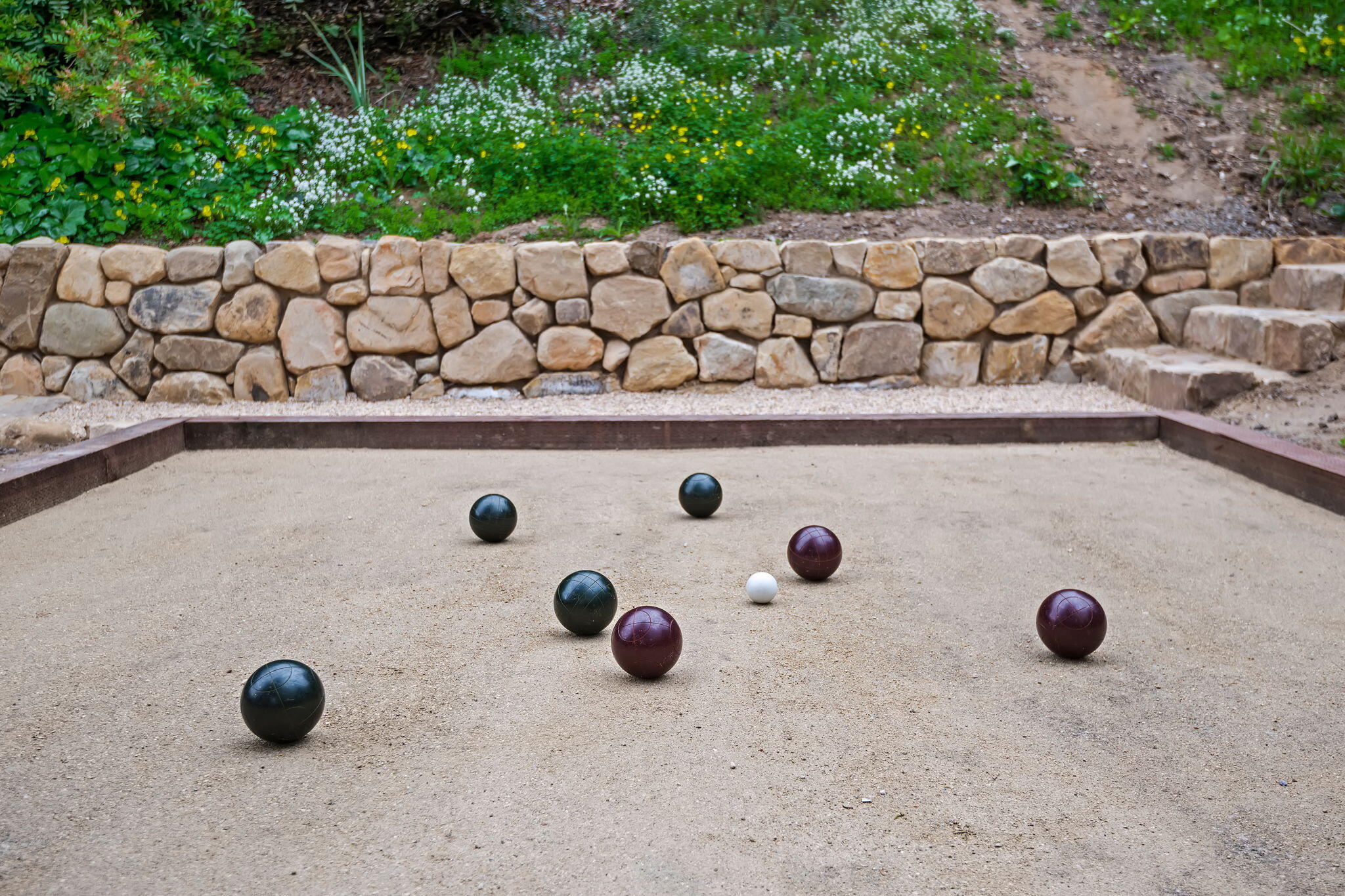 1476 Crestline Drive