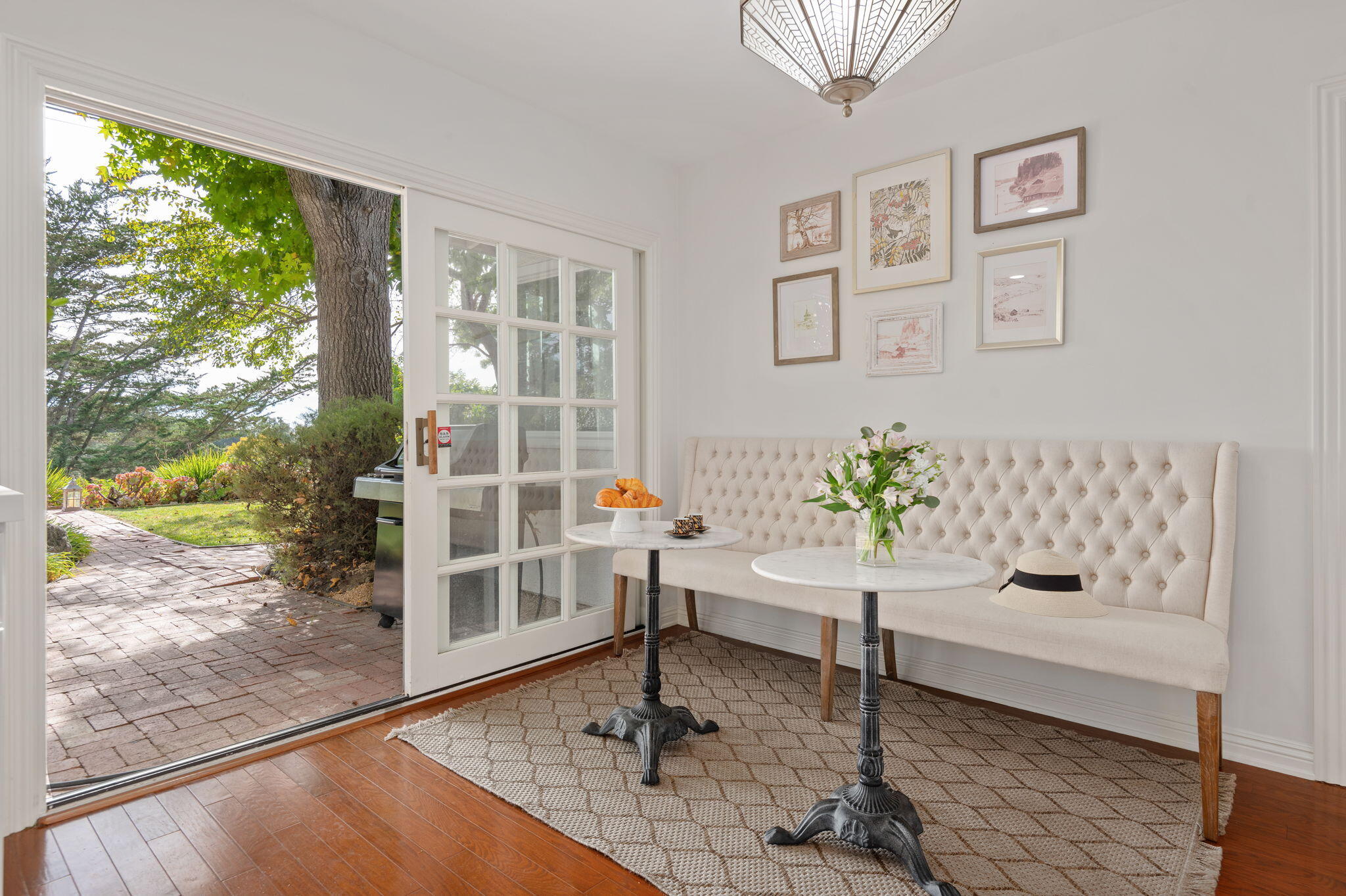 1476 Crestline Drive