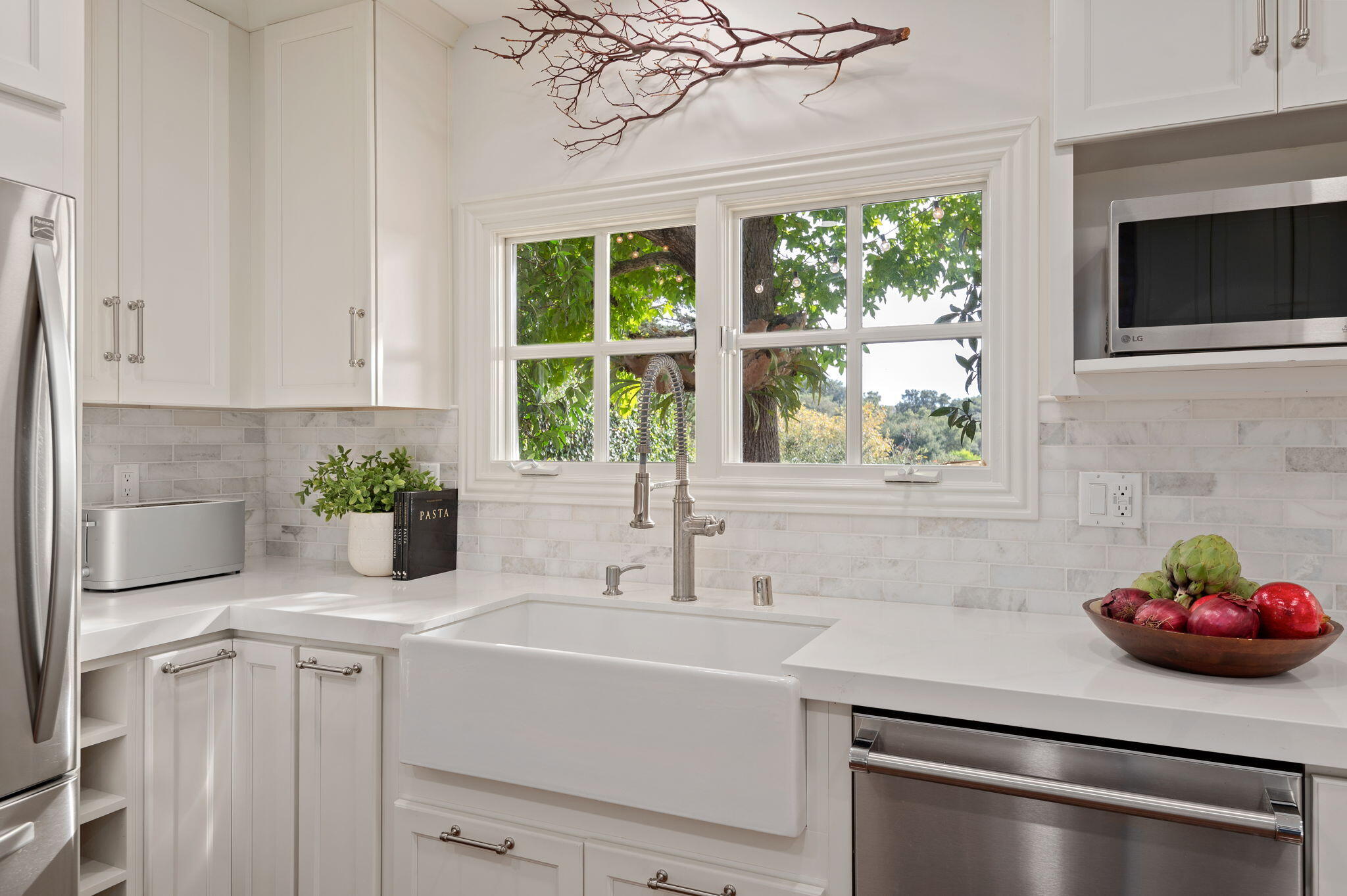 1476 Crestline Drive