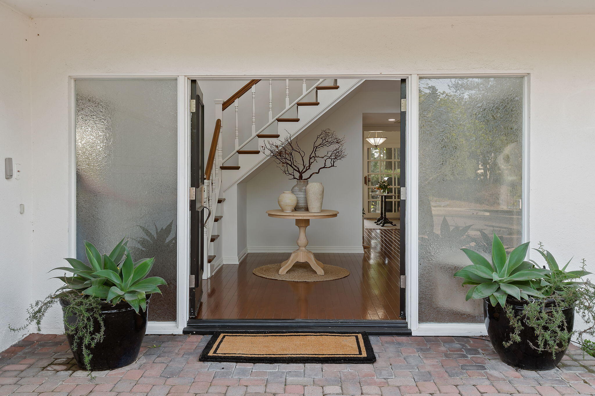 1476 Crestline Drive