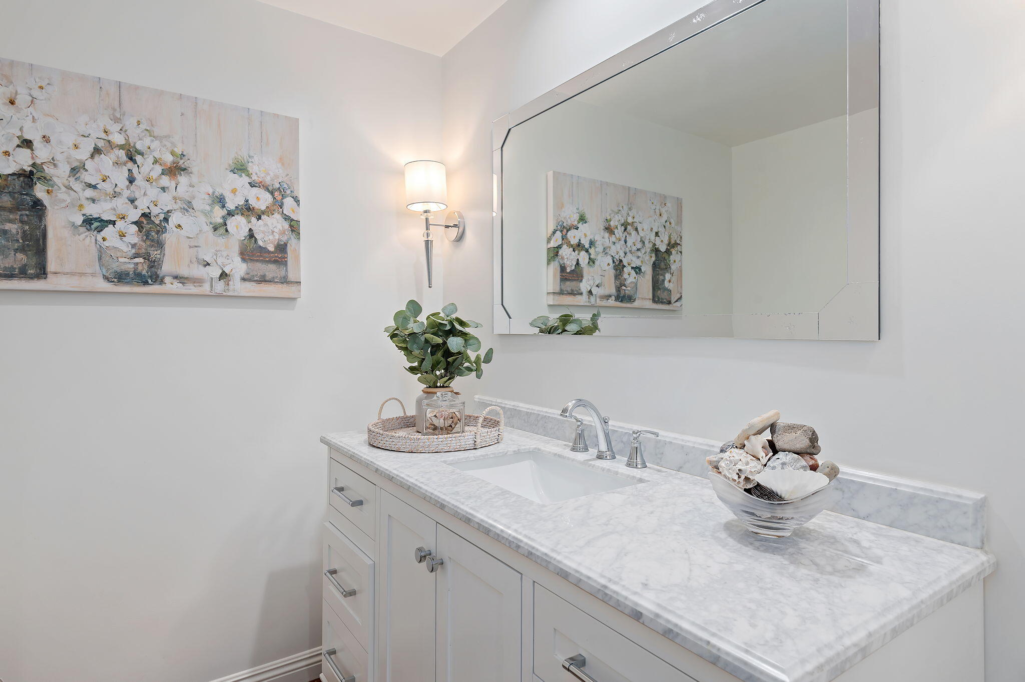 1476 Crestline Drive