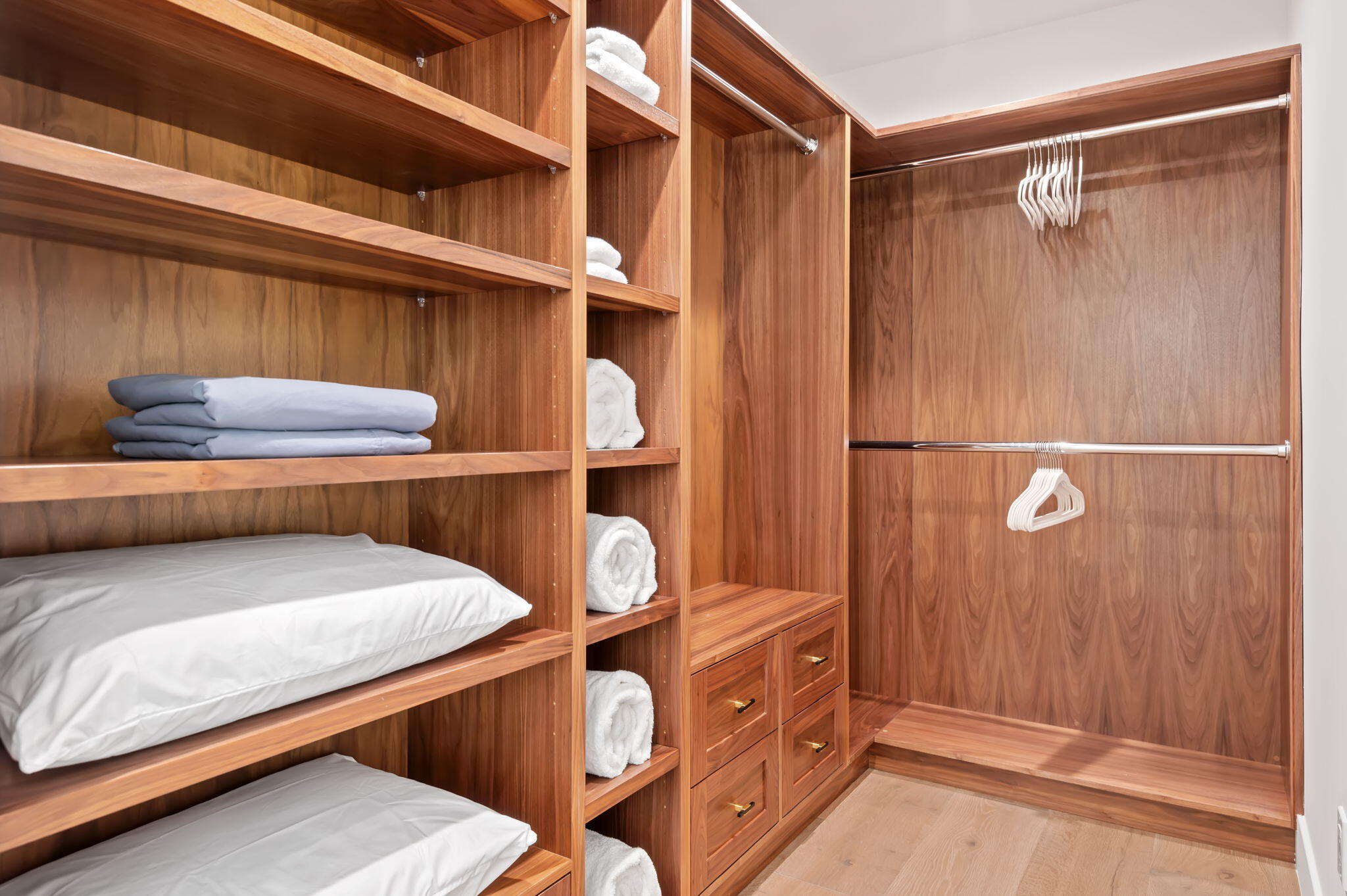2402 Calle Montilla