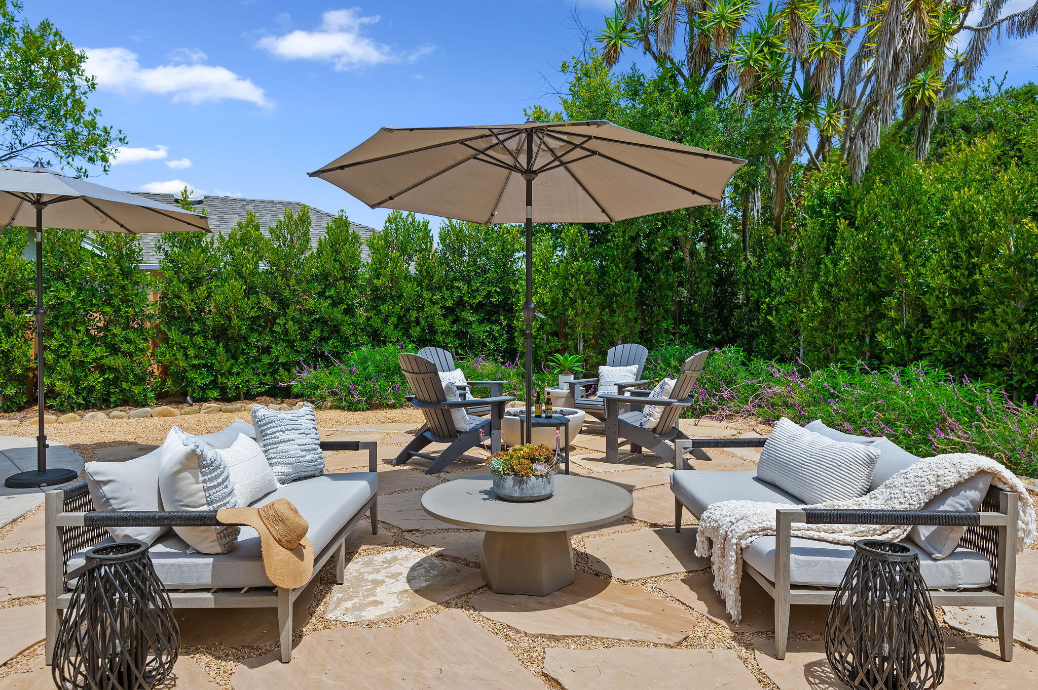 2402 Calle Montilla
