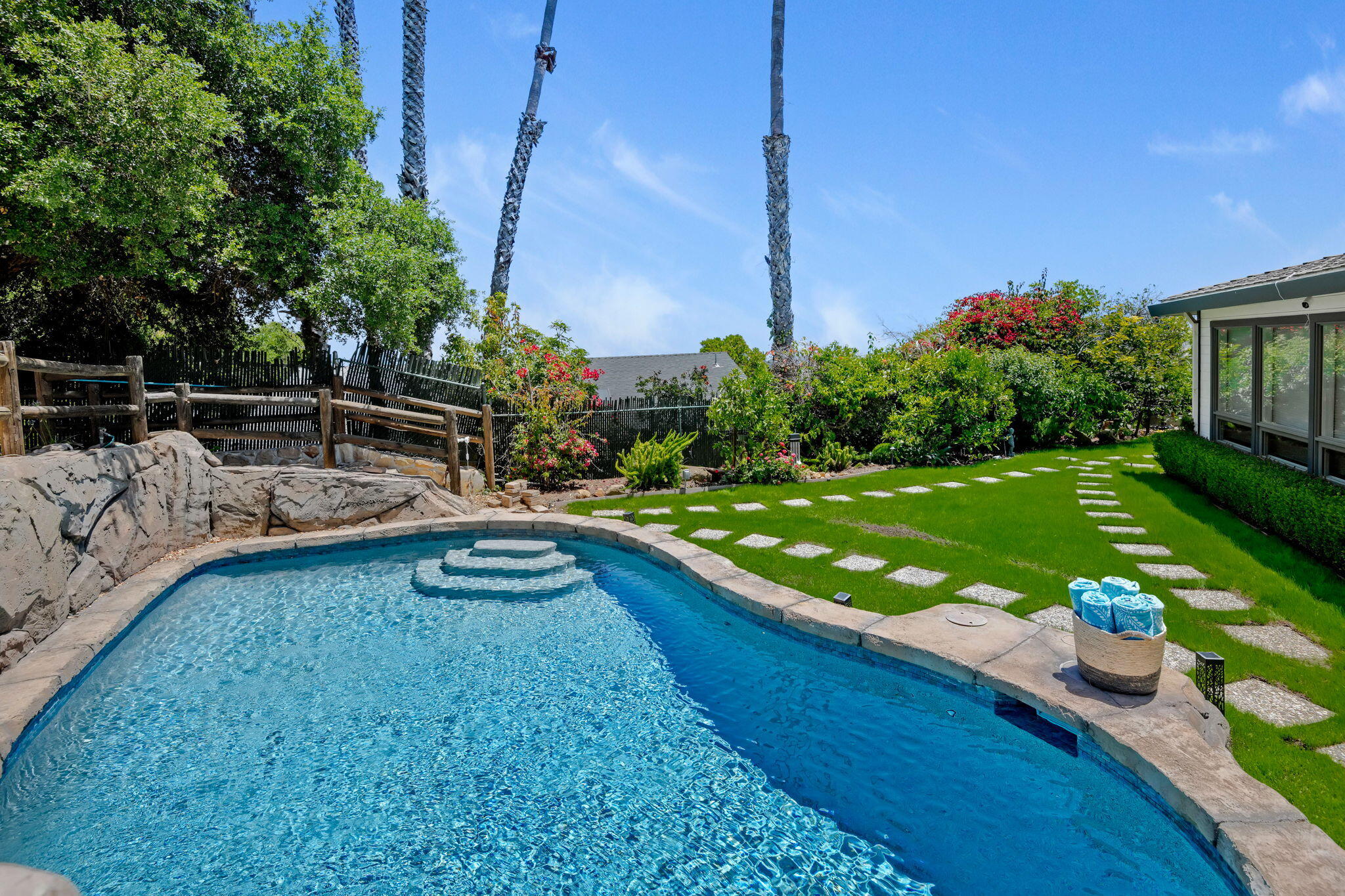 964 Garcia Road
