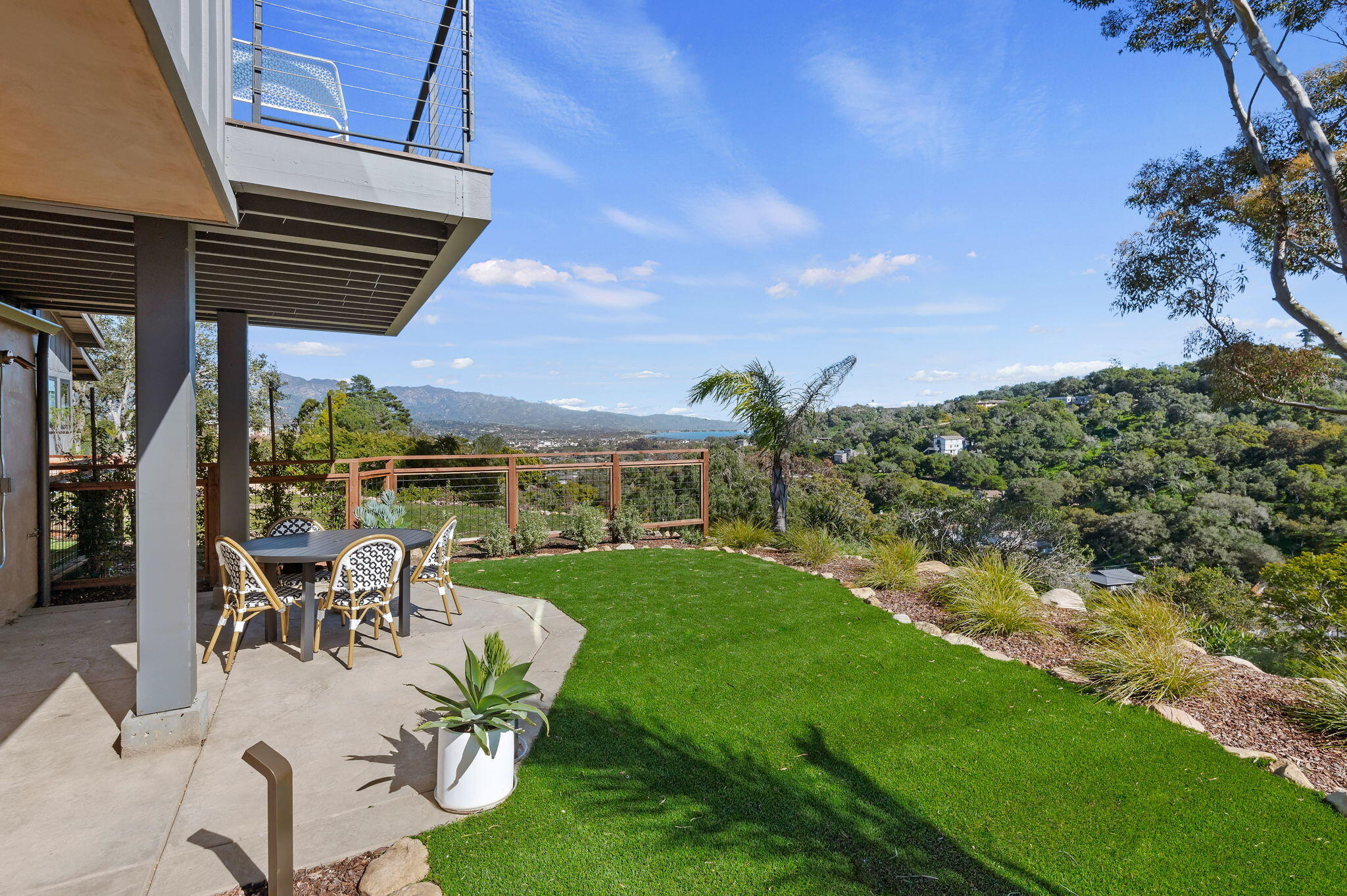1415 La Cima Road B