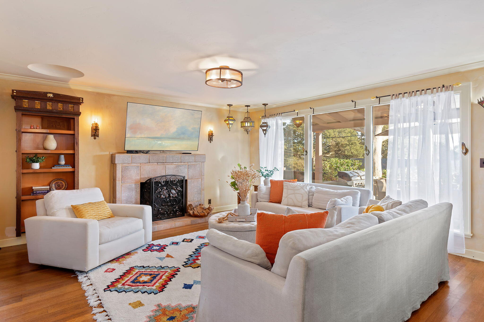 15 Skyline Circle