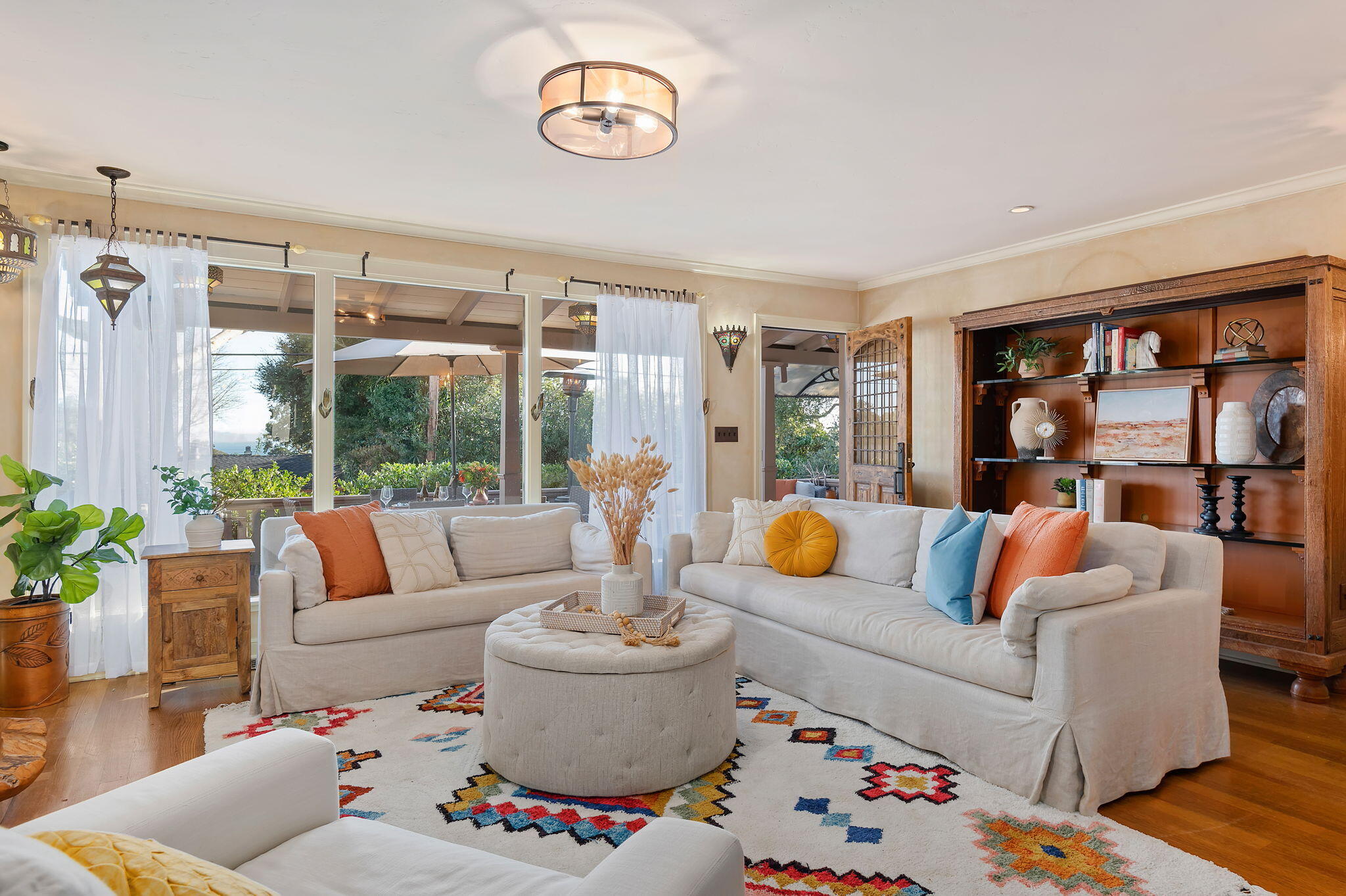 15 Skyline Circle