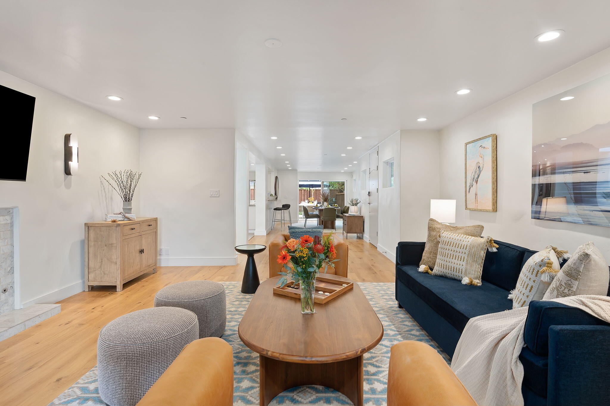 1126 Hill Road